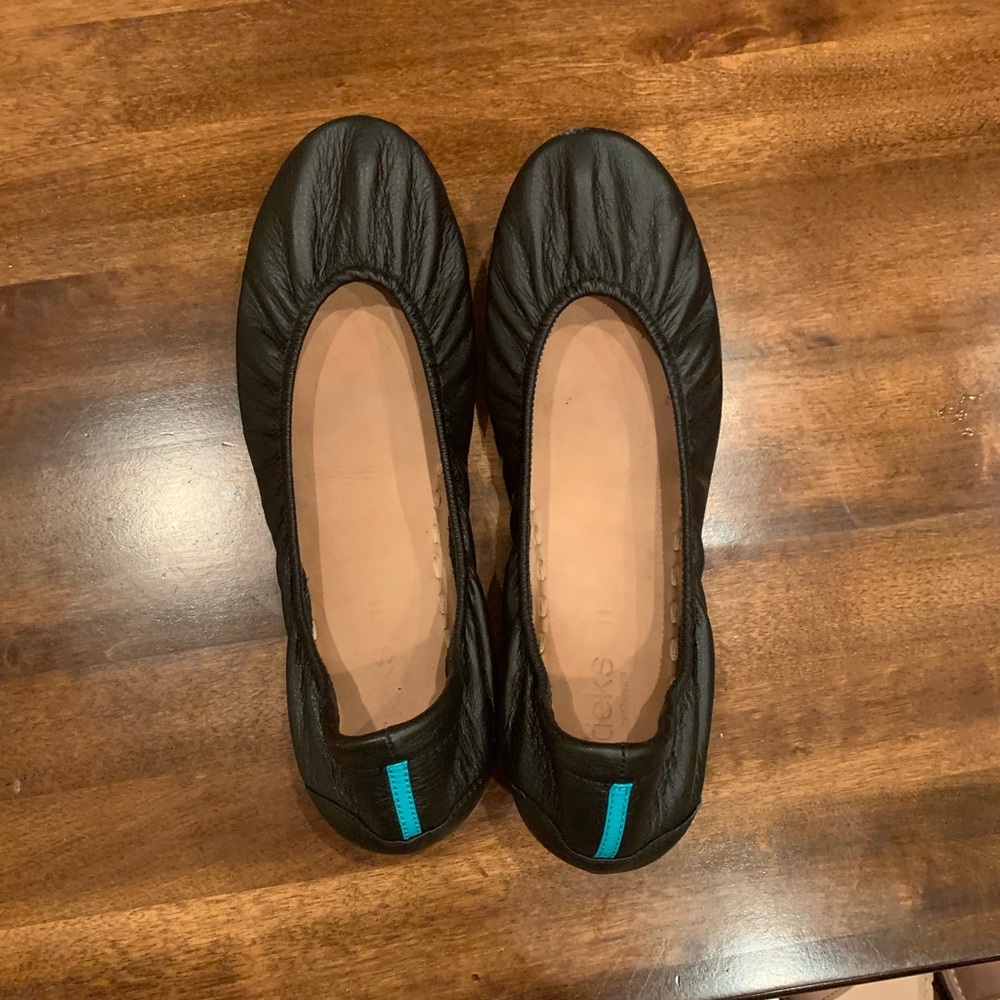 Ballet flats